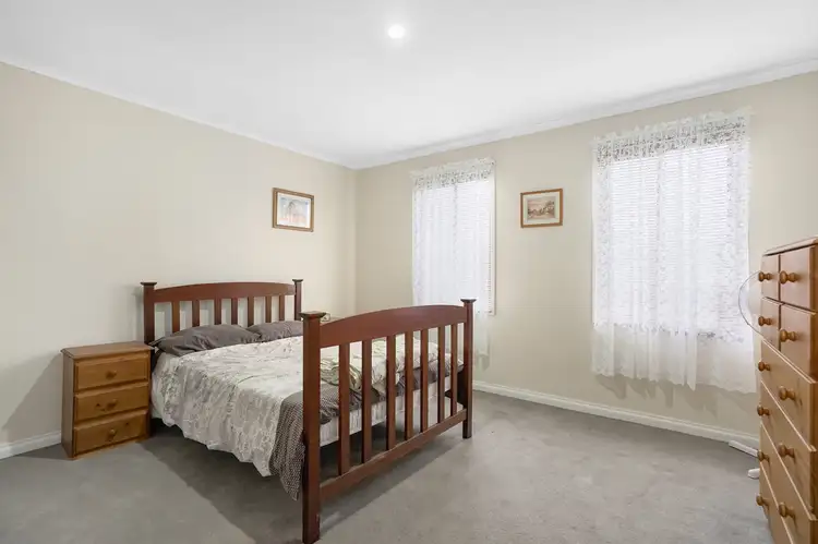 Fifth view of Homely house listing, 7 Steven Crescent, Ararat VIC 3377