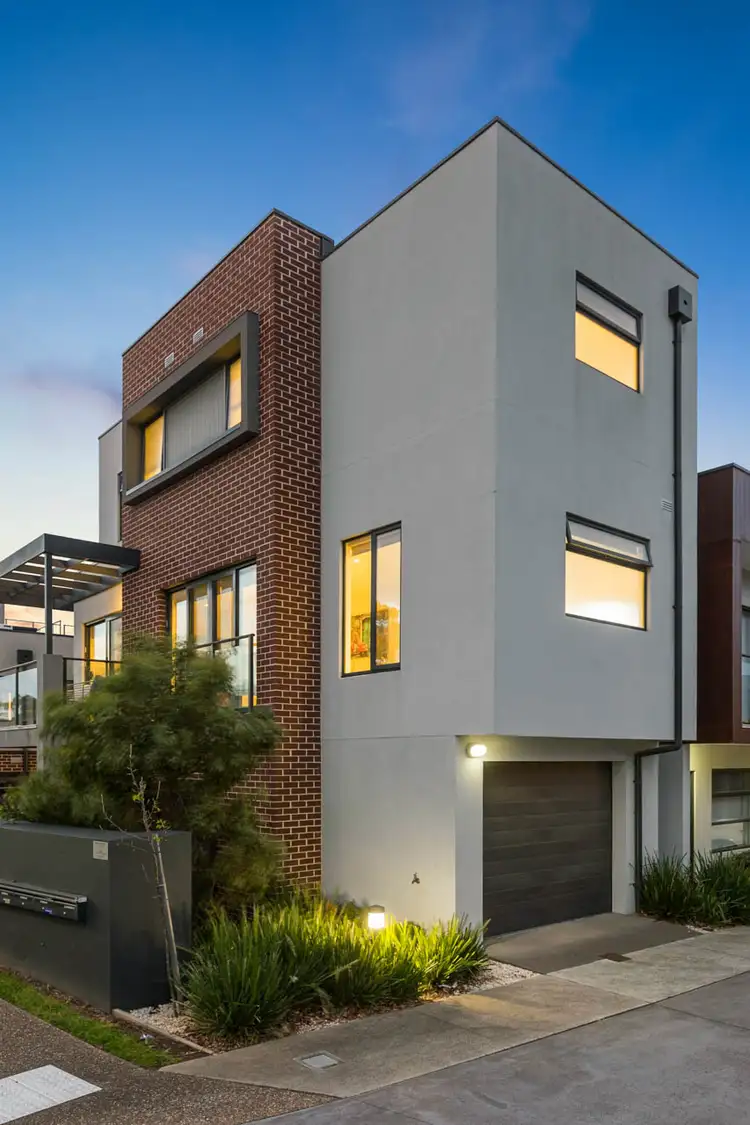 Second view of Homely townhouse listing, 21 Gordon Street, Mornington VIC 3931