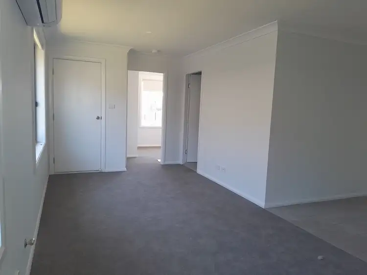 Fifth view of Homely house listing, 2/18 Rodgers Road, West Tamworth NSW 2340
