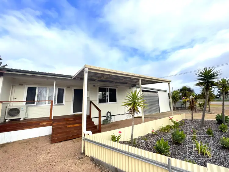 22B Symons Street, Nulsen WA 6450