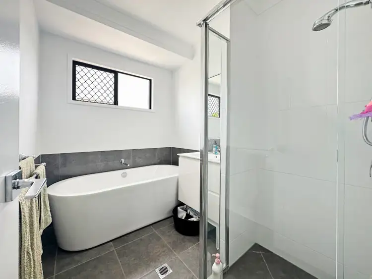 Sixth view of Homely house listing, 45 Orangeberry Circuit, Mount Low QLD 4818