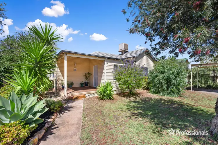 30 Evans Street