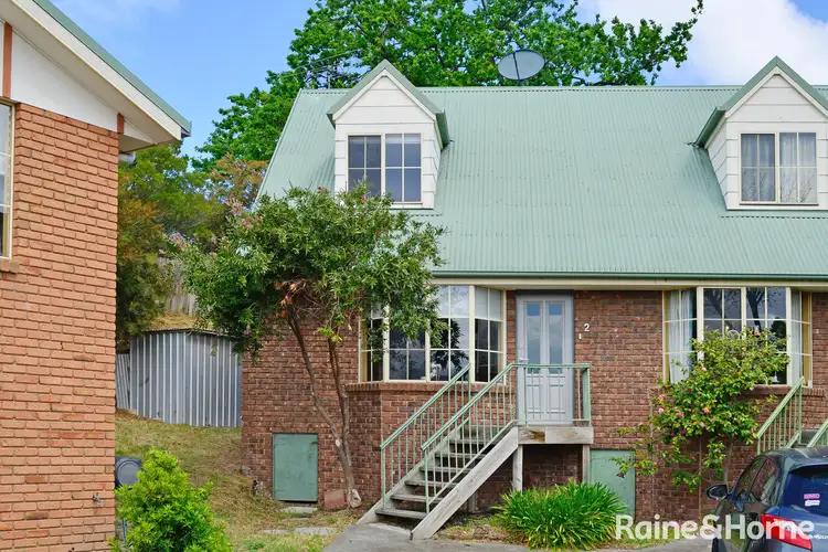 2/1 Bromby Street, New Town TAS 7008