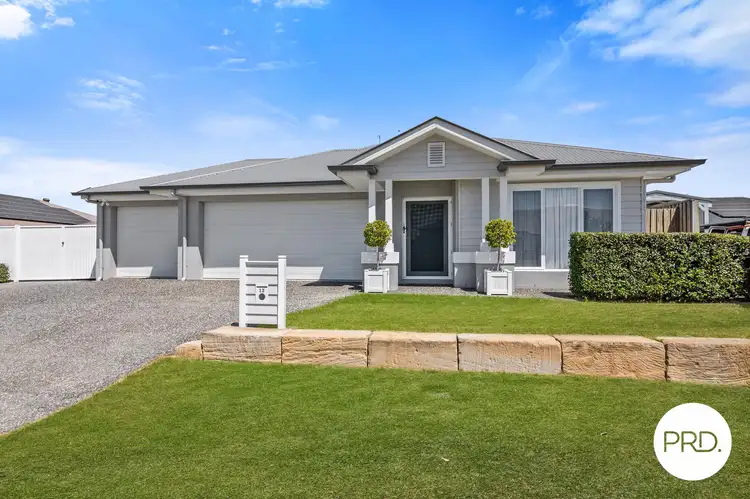 13 Hines Street, Walloon QLD 4306