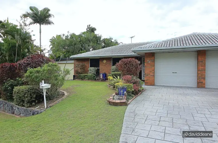 18 Vaucluse Crescent, Petrie QLD 4502