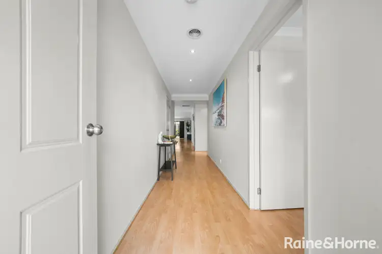 Second view of Homely house listing, 4 Susan Place, Tarneit VIC 3029