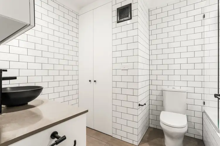 Fourth view of Homely apartment listing, 21/29-31 Simpson Street, Bondi Beach NSW 2026
