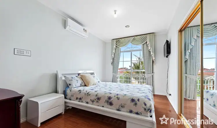 Seventh view of Homely house listing, 15 Heritage Gardens, Sydenham VIC 3037