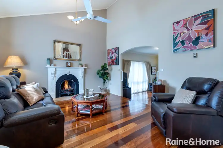 Second view of Homely house listing, 41 Lister Crescent, Sunbury VIC 3429