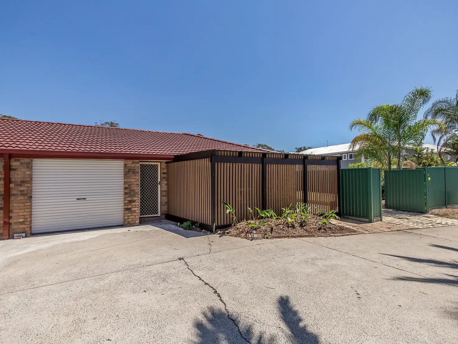 Main view of Homely semi-detached listing, 1/3 Robin Joy Close, Labrador QLD 4215