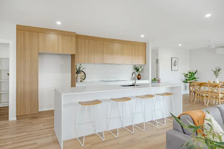 11 Treetops Way, Parkhurst QLD 4702