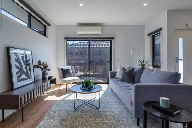 Second view of Homely unit listing, 4/123 St Vigeons Road, Reservoir VIC 3073