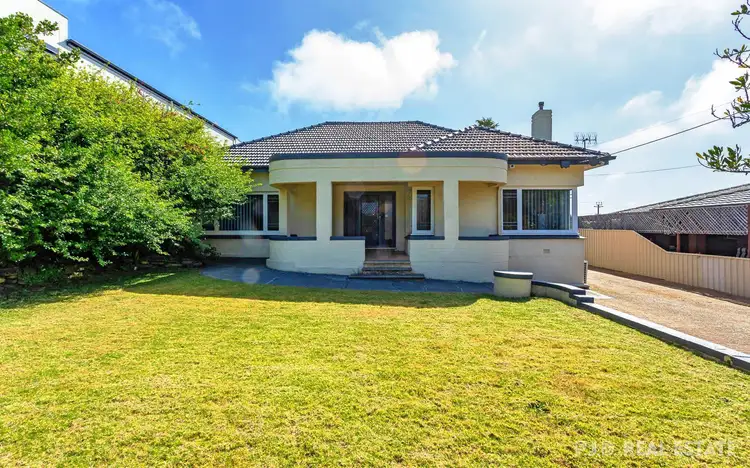 24 Grantley Avenue, Victor Harbor SA 5211