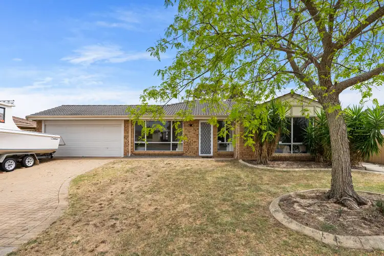 160 Brown Crescent, Seville Grove WA 6112