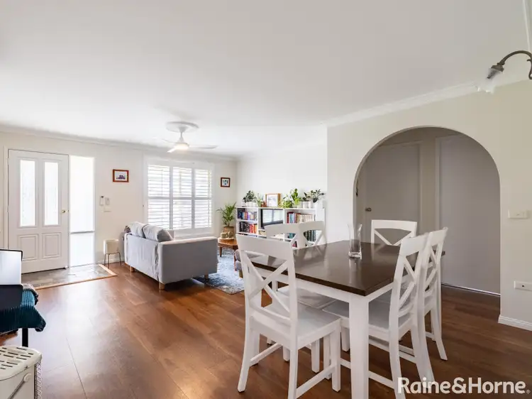 Third view of Homely house listing, 1/186 Lambert Street, Bathurst NSW 2795