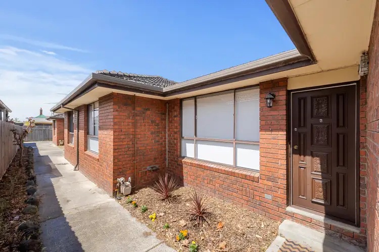 2/26 Edmends Street, Brunswick VIC 3056