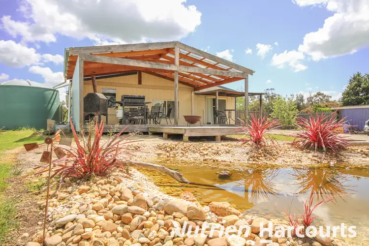 27 South Bank Road, Bunyip VIC 3815