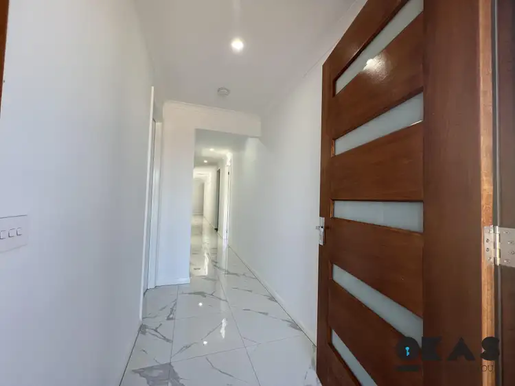 Fifth view of Homely house listing, 10 Ranelagh Avenue, Strathtulloh VIC 3338