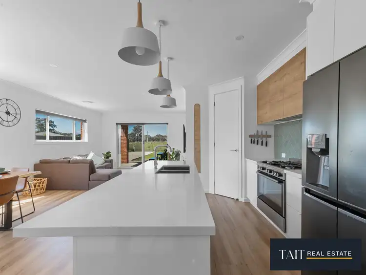 Third view of Homely house listing, 3 Bottlebrush Avenue, Wangaratta VIC 3677