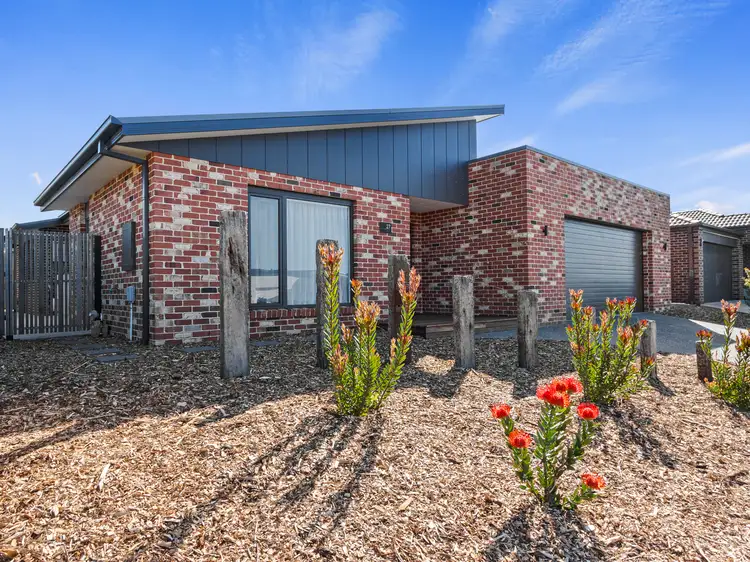Second view of Homely house listing, 27 Tilly Court, Leongatha VIC 3953