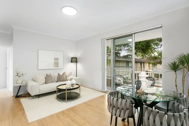 18/121 Burns Bay Road, Lane Cove NSW 2066