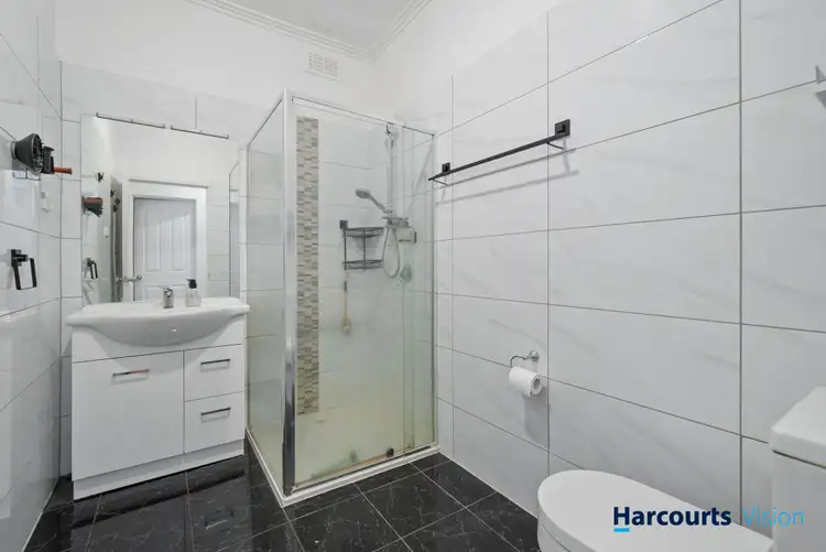 Fifth view of Homely house listing, 28 Robson Avenue, Avondale Heights VIC 3034