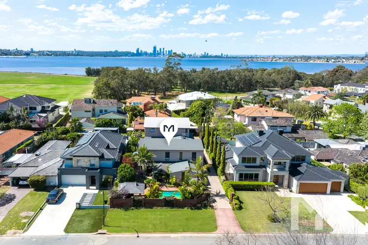 17A Farrin Street, Attadale WA 6156