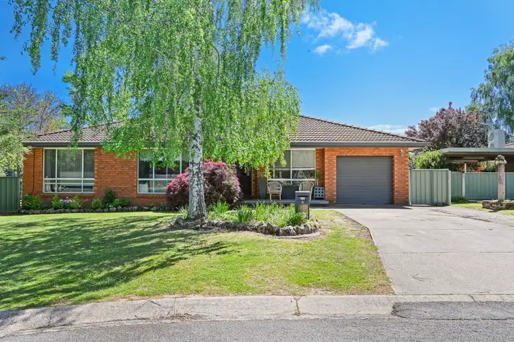 9 Amanda Place, Orange NSW 2800