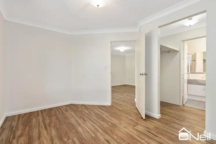 Sixth view of Homely unit listing, 4/17 Beard Place, Queens Park WA 6107