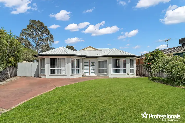 7 Anthony Court, Melton West VIC 3337