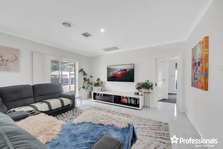 Seventh view of Homely house listing, 7 Anthony Court, Melton West VIC 3337