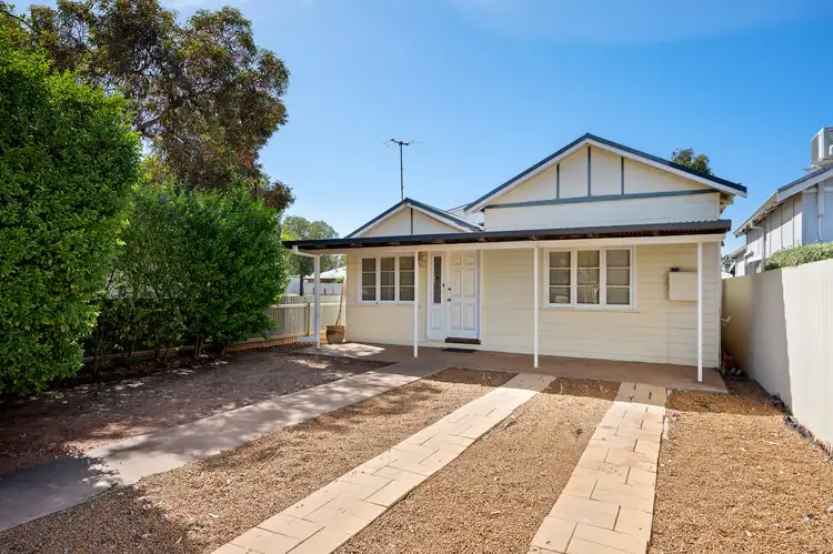 95 Campbell Street, Lamington WA 6430