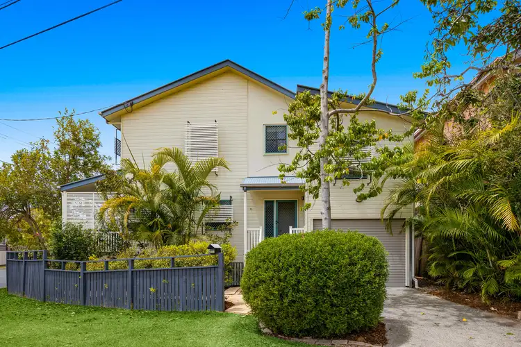 2 Rugby Street, Coorparoo QLD 4151