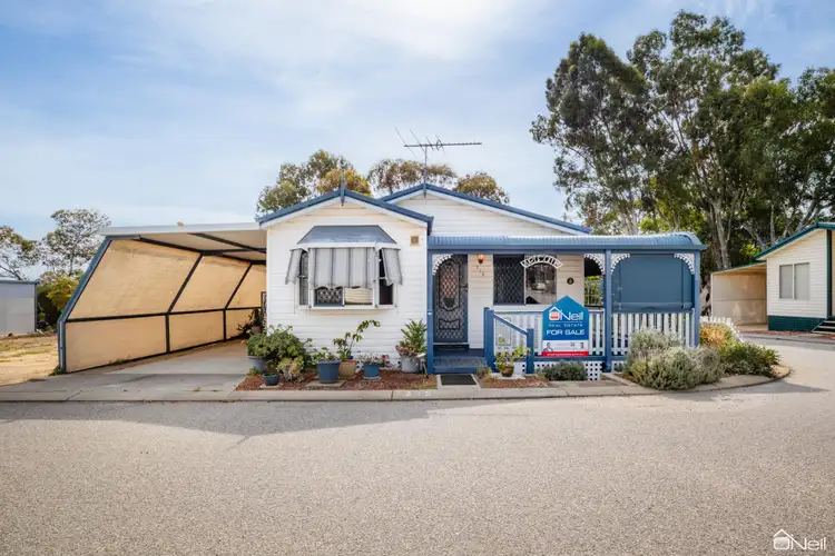 215/270 South Western Highway, Mount Richon WA 6112