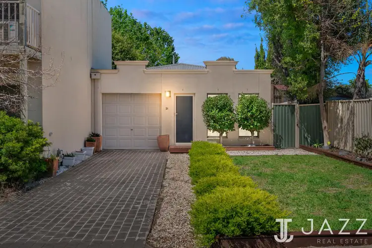 Main view of Homely unit listing, 21/7 Mickleton Grove, Point Cook VIC 3030
