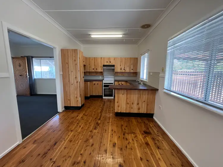 Fifth view of Homely house listing, 19 Park Street, Tamworth NSW 2340