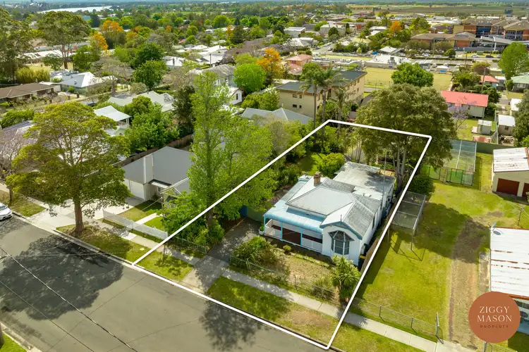 82 Shoalhaven Street, Nowra NSW 2541