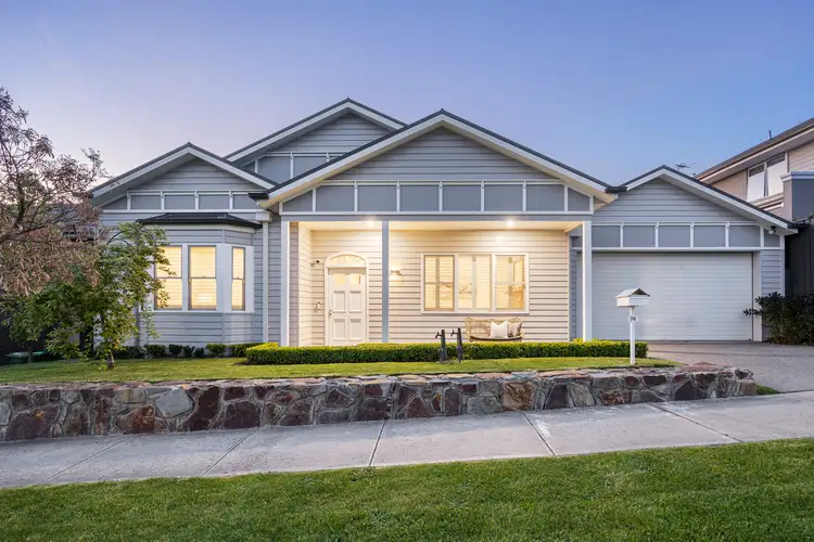 74 Goldsborough Drive, Officer VIC 3809