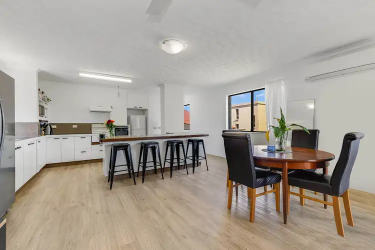 Fourth view of Homely unit listing, 4/4 Latona Avenue, Caloundra QLD 4551