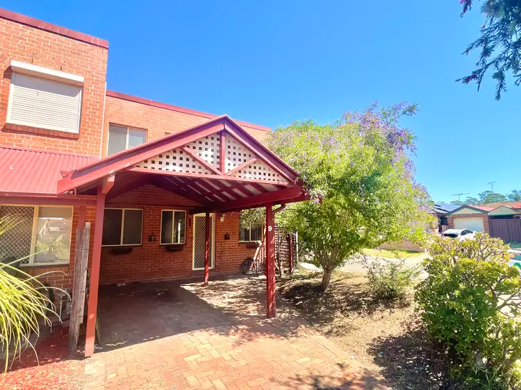 Main view of Homely townhouse listing, 9 Appletree Grove, Oakhurst NSW 2761