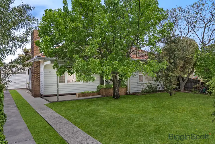 17 River Street, Maribyrnong VIC 3032