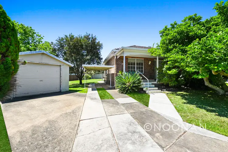 12 Stewart Avenue, Peakhurst NSW 2210