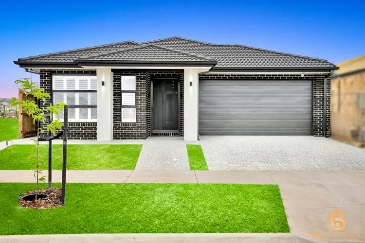 39 STONNEYBURN ROAD, Thornhill Park VIC 3335