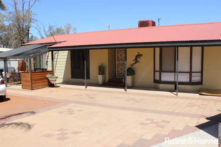 6 Rowe Court, Roxby Downs SA 5725