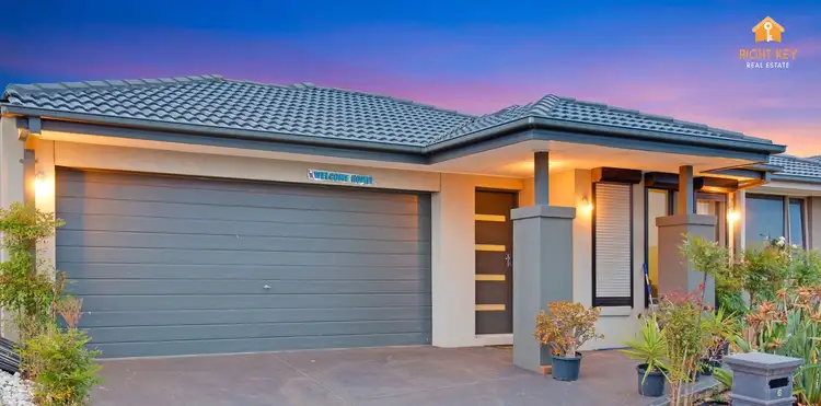 Second view of Homely house listing, 6 Canunda Way, Tarneit VIC 3029