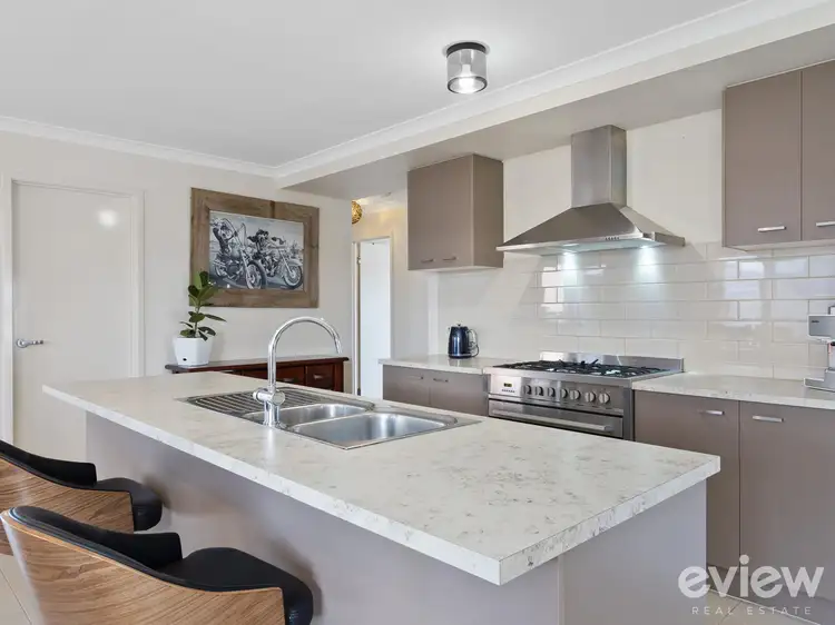 5 Pearl Court, Cowes VIC 3922