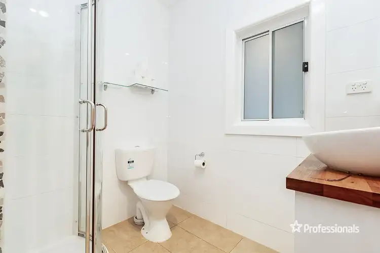 Fifth view of Homely house listing, 82 Park Street, Hamilton VIC 3300