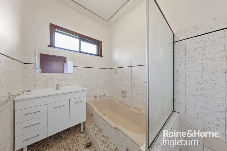 Fifth view of Homely house listing, 27 Gordon avenue, Ingleburn NSW 2565
