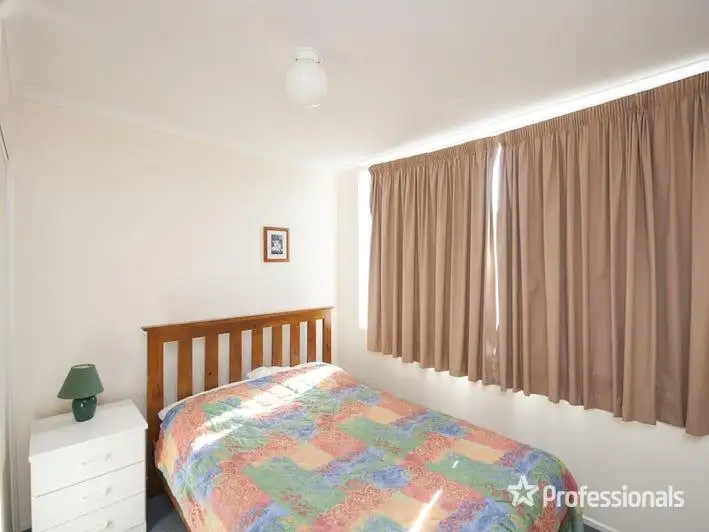 Fifth view of Homely unit listing, 6/141 Auckland Street, Gladstone Central QLD 4680