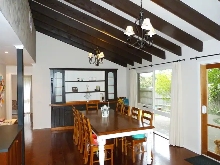 Third view of Homely house listing, 2 Eddington Pl, Endeavour Hills VIC 3802